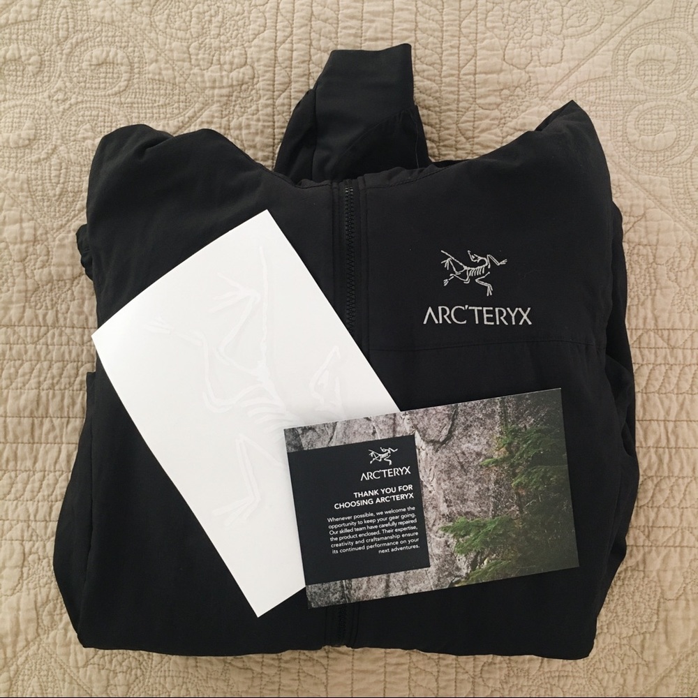 🌚 Women’s Black Arc’teryx Atom SV Hoody 🌚